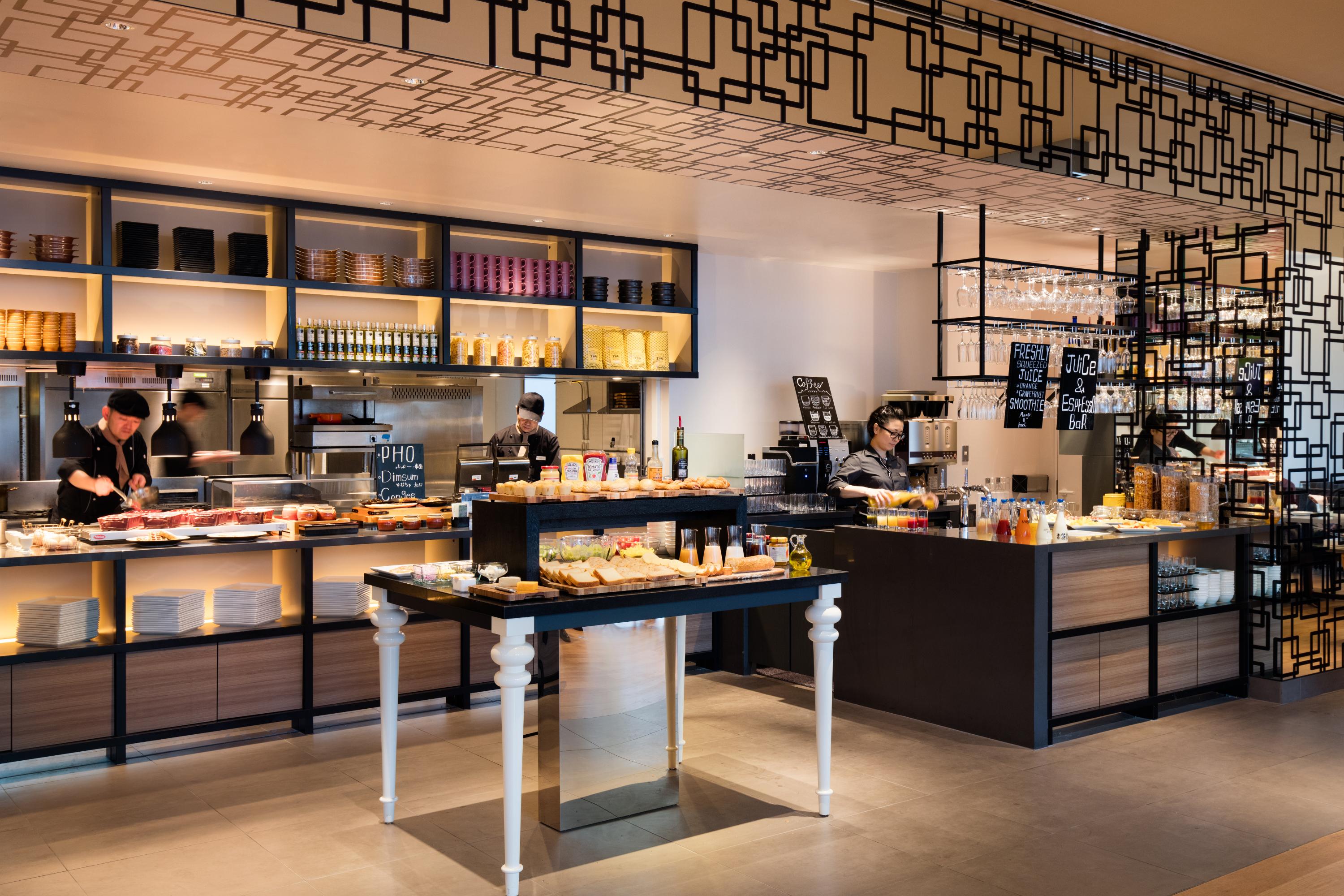 Courtyard By Marriott Shin-Osaka Station Hotel Екстериор снимка The restaurant